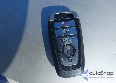 2019 Ford Fusion Energi Titanium from USA, damaged, VIN 3FA6P0SU9KR134889